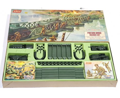 Airfix H0/00 Scale Playset - Pontoon Bridge Assault set (First) 1972 issue to include; German WW2 Infantry Set, British Comma