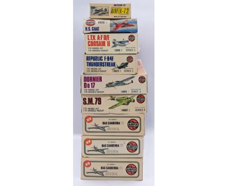 Airfix a boxed group of 1:72 scale military aircraft model kits to include; 04007-3 - Savoia-Marchetti S.M.79, as well as oth