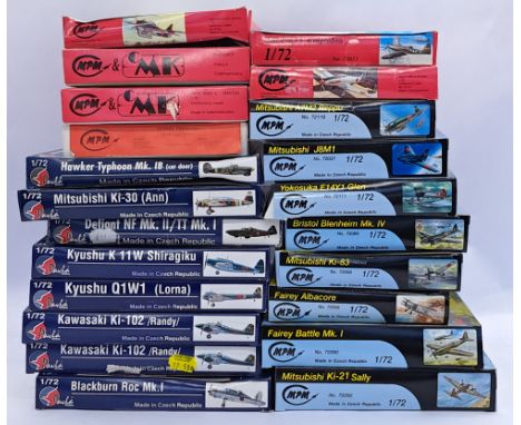 MPM and Paula Models a 1:72 scale group of military aircraft model kits (see photo for model names). Conditions appear Good t
