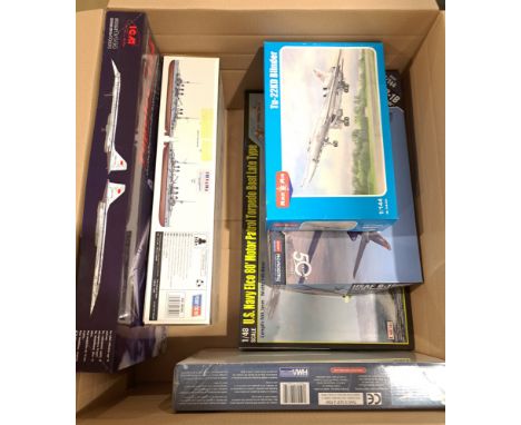 Hobby Boss, Academy Models &amp; Similar, a boxed Group of Mixed Scale Military Model Kits. Includes USAFP-B1B 34th BS "Thund