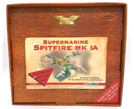 Corgi "Aviation Archive" a boxed 1/32 scale AA33905 (fully working model series) Supermarine Spitfire Mk1A, Sqn Leader "Brian