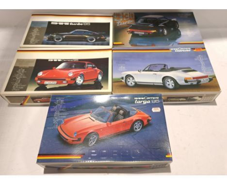 Fujimi, a boxed Group of 1:24 Scale Porsche Car Model Kits. Although unchecked for completeness condition appears Good to Goo