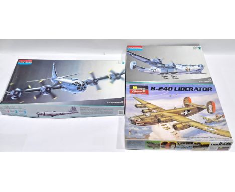 Monogram a boxed 1:48 scale group of military aircraft model kits to include; No.855604 - B-24D Liberator, as well as others 
