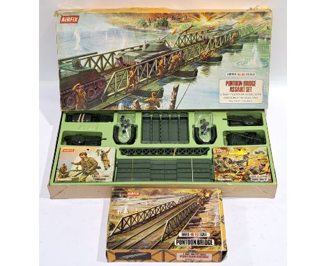 Airfix - HO/OO Scale Playsets - Pontoon Bridge Assault Set, [1972] all vehicles and accessories appear present (German Infant