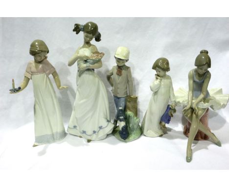 Five Nao figurines, largest H: 30 cm. P&amp;P Group 3 (£25+VAT for the first lot and £5+VAT for subsequent lots) 