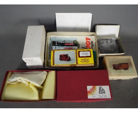 The Model Bus Company, Fraction Models, Scaledown Models - A small boxed group of white metal commercial vehicle kits in vari