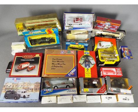 Corgi, Play Art - A boxed grouping of diecast model vehicles mainly from Corgi. Lot includes Corgi #94060 James Bond Aston Ma