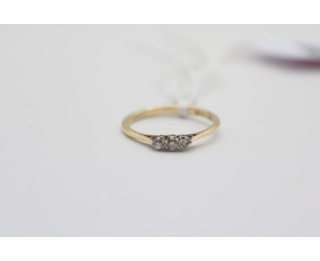 Ladies 18ct Gold Diamond Solitaire ring Size P. 2.2g total weight 