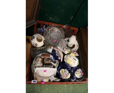 Tray of assorted Ceramics to include Masons, Arthur Wood Money Pig etc 