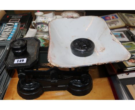 Cast Iron 14lb weighing scales with enamel pan and assorted weights 