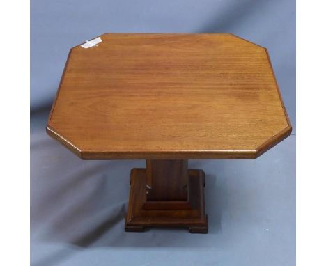 An Art Deco mahogany lamp table, H.45 W.57 D.56cm 