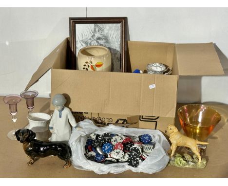 A box lot of miscellaneous. Arthur Wood vase, Royal Albert, poker chips etc