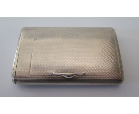 A George V Silver Combination Cigarette Vesta Case with engine turned decoration, London 1919, Alfred Clark, 151 g