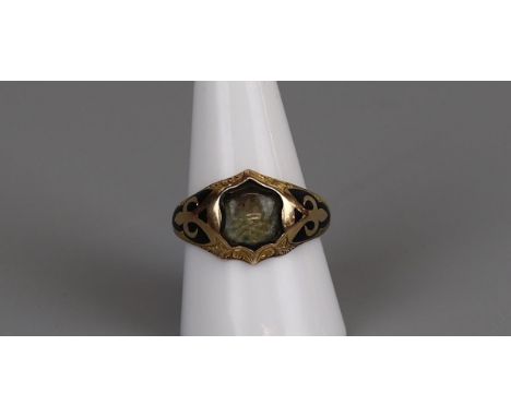 Fine 15ct gold antique enamel memory ring - Size R