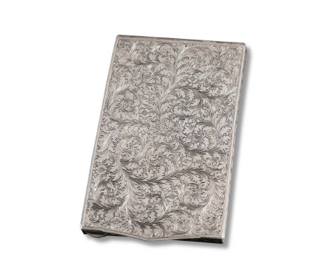 Silver cigarette-case, vermeil interior. Hallmarks: 800 - 8FI, Firenze, gr. 153, H cm 13x7.5