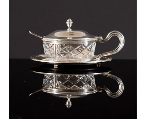 Silver and crystal cheese bowl. Hallmarks: 800 - 29PD, Padova,20th Century, with spoon, gr. 230, H cm 9x15x12.5