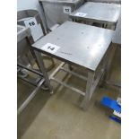 S/S TABLE.