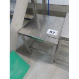 S/S TABLE.
