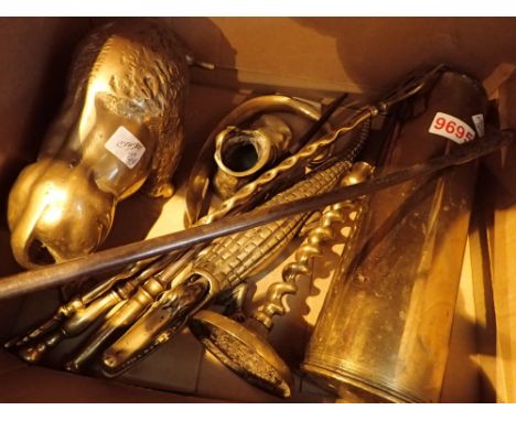 Quantity of brass including WWI brass shell 1914 alligator nut cracker and other items 