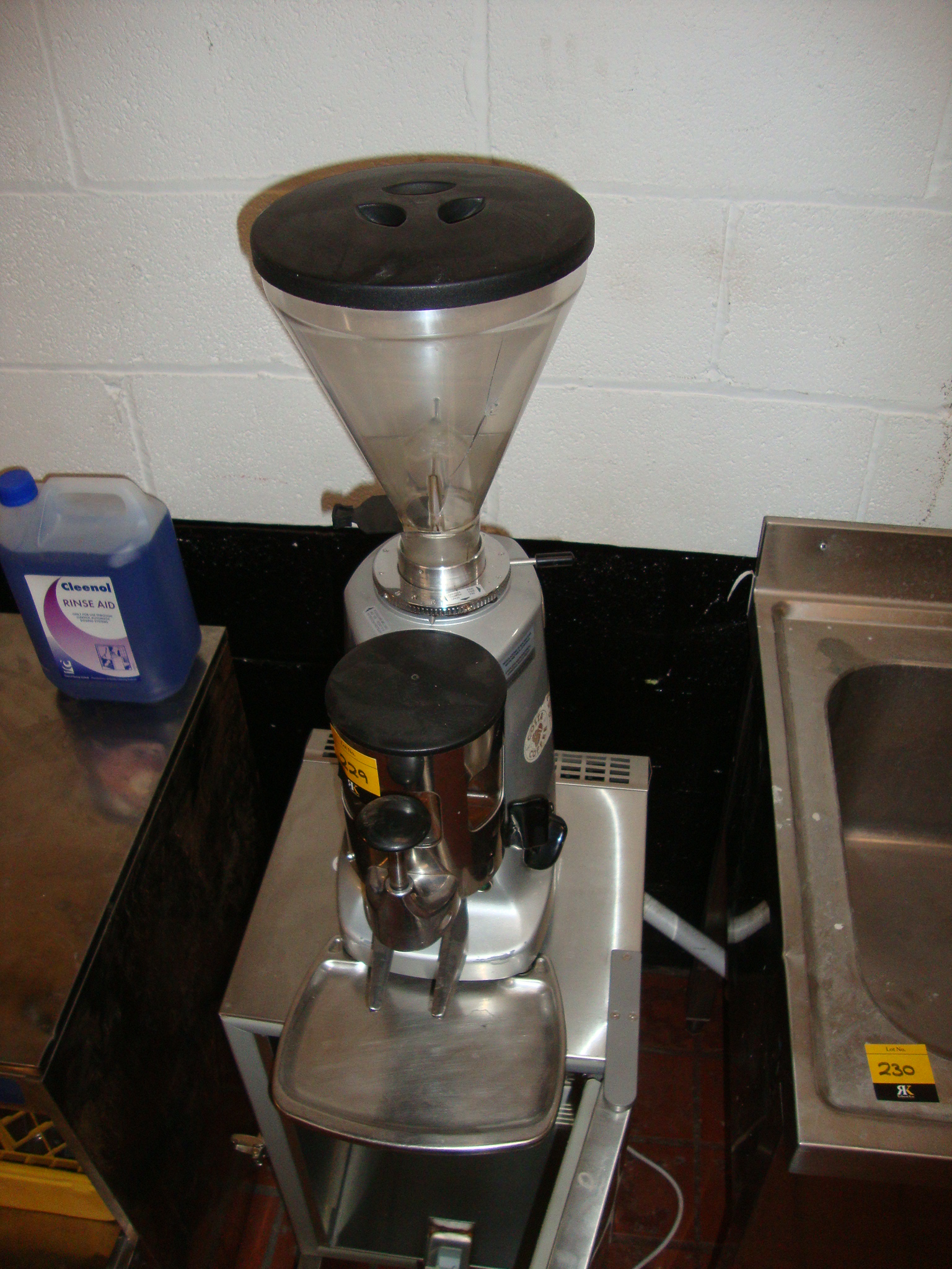 Mazzer Luigi commercial coffee grinder Super Jolly Aut