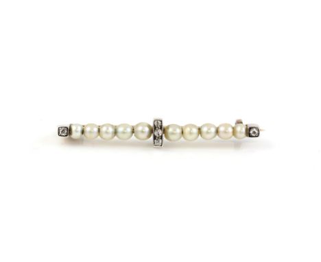 Edwardian diamond and pearl bar brooch, set with five old cut diamonds, and white pearls, mount testing as silver and 9 ct, p