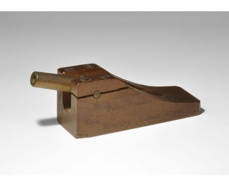 Arms and Armour World War I Australian 'Trench Art' Brass Cannon with Carriage Dated 1916. A hand-made smooth-bore brass cann