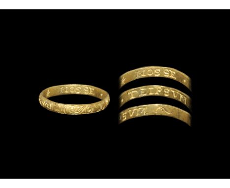 Post Medieval Gold Decorated '*NOSSE.TE IPSVM' Posy Ring with Mystical Symbol 18th century AD. A barrel-shaped band with scro