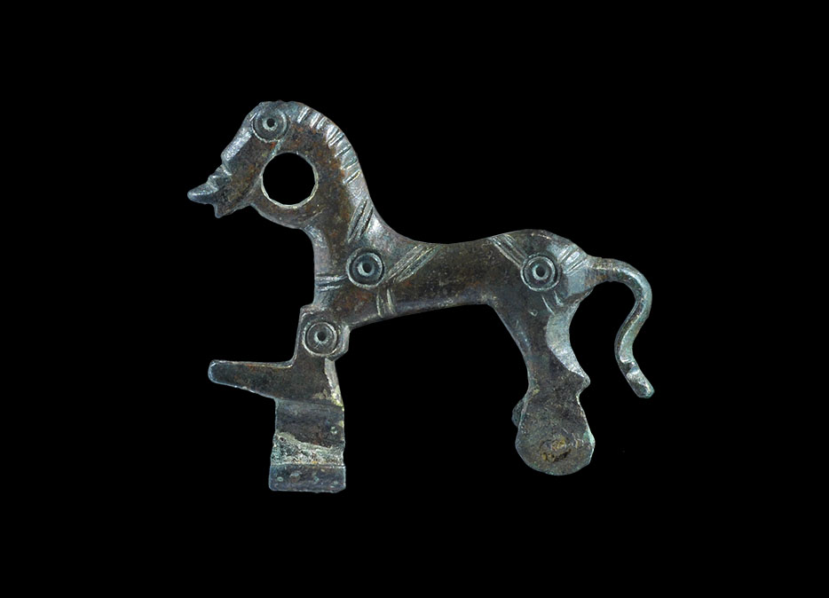 Roman Bronze Decorated Horse Brooch 3rd century AD. A cast plate brooch ...