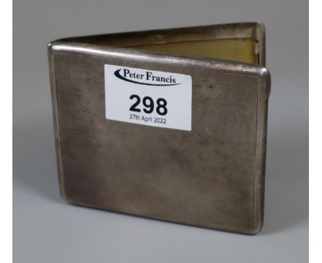A silver engine turned cigarette case.  CSG&co Birmingham 1941.  Approx weight 4.2 grams.(B.P. 21% + VAT) 