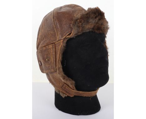Great War Style Short Pattern Leather Flying Helmet, brown leather short pattern example with fur and blanket lining to the i