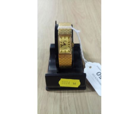 VINTAGE LIMIT 17 JEWEL WATCH (WORKING ORDER)