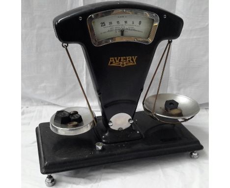 Avery Classic C weighing scales with weights