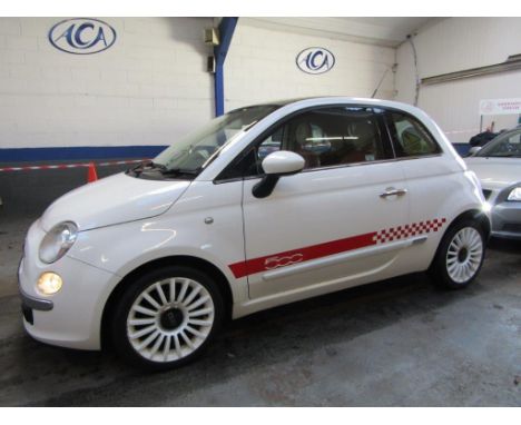 Make &amp; Model: Fiat 500 LoungeDate of Reg: WF09 GPZColour: Whitecc: 1242MoT: 28-09-2022Fuel Type: PETROLMileage: 77kTransm