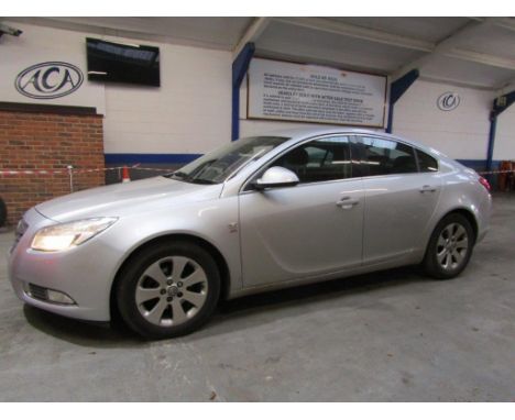 Make &amp; Model: Vauxhall Insignia SRi 158 CDTiDate of Reg: DY61 MVWColour: Silvercc: 1956MoT: 28-10-2021Fuel Type: DIESELMi