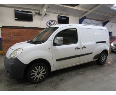 Make &amp; Model: Renault Kangoo Maxi LL DCIDate of Reg: NU61 VDJColour: Whitecc: 1461MoT: 14-10-2022Fuel Type: DIESELMileage