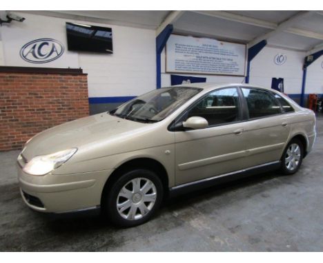 Make &amp; Model: Citroen C5 VTR HDiDate of Reg: YB06 CXXColour: Beigecc: 1997MoT: 13-07-2022Fuel Type: DIESELMileage: 153kTr