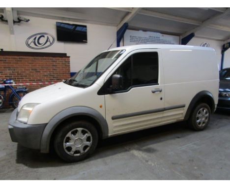 Make &amp; Model: Ford Transit connect T200 TDDIDate of Reg: VK53 OSVColour: Whitecc: 1753MoT: 05-11-2021Fuel Type: DIESELMil