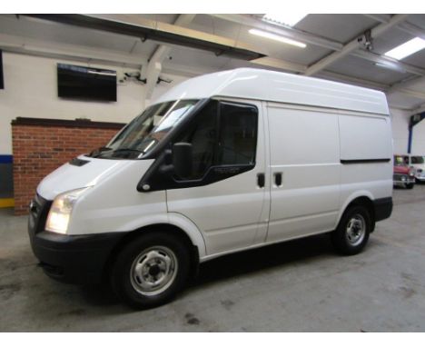 Make &amp; Model: Ford Transit 125 T300 FWDDate of Reg: BK63 OHPColour: Whitecc: 2198MoT: 26-08-2022Fuel Type: DIESELMileage: