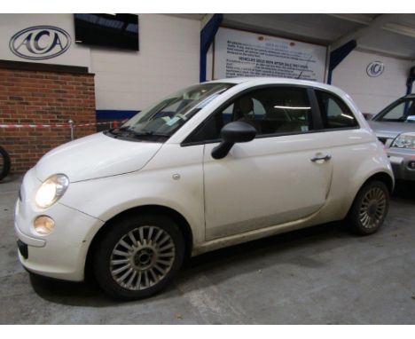 Make &amp; Model: Fiat 500 PopDate of Reg: LS61 WTWColour: Whitecc: 1242MoT: 30-09-2022Fuel Type: PETROLMileage: 71kTransmiss