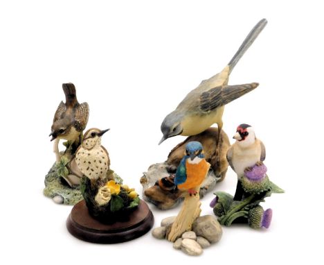 A Border Fine Arts sculpture of a Grey Wagtail, a Wren, Stream Centinal SRE2, and Charming, together with a Chiltern Song Thr