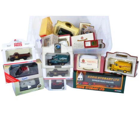 Diecast - a collection of approx x25 assorted boxed diecast models, to include; Oxford 1/76 scale, Corgi Robert Price, Lledo 