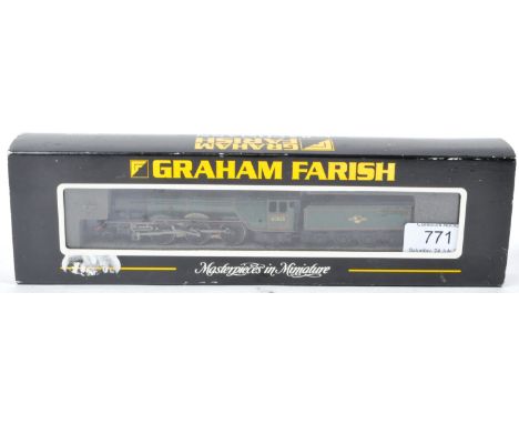 An original boxed Graham Farish made N gauge model railway trainset locomotive engine No. 372-380 A3 ' Knight Of The Thistle 