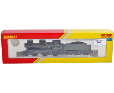 An original boxed Hornby made 00 gauge model railway trainset locomotive engine No. R3157 County Class ' County Of Flint ' 38