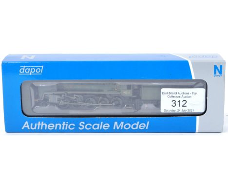 An original boxed Dapol made N gauge model railway trainset locomotive engine No. 2S-013-003 9F British Railways 92220 ' Even