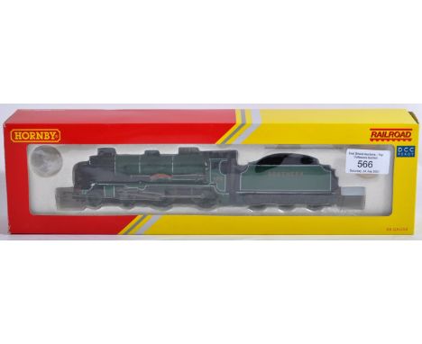 An original Hornby made 00 gauge model railway trainset locomotive engine No. R3172 Southern Railways 4-4-0 Schools Class ' C