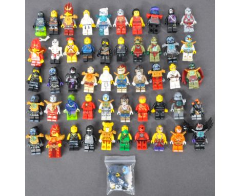 Lego Minifigures - a large collection of approximately x50 assorted original Lego minifigures, largely comprising examples fr