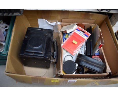 A vintage 'Junior Special' plate camera;&nbsp;to include a Canon 'Canonet 2B' and other related items.&nbsp;&nbsp; 