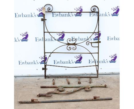 Single wrought iron gate, 120cm x 90cm,Condition Report:  Gate is rusted throughout with most of the paint flaked off. One of