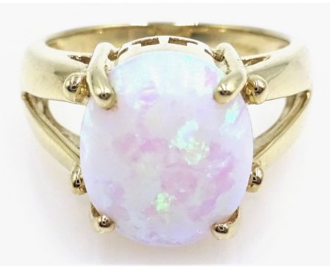 9ct gold opal ring hallmarked Condition Report & Further Details Approx 5.4gm, size NClick here for further images, condition