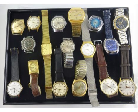 Two Seiko automatic 7005-2000 wristwatches no. 344121 and 493703, Skagen quartz, Timex, Sekonda and other wristwatches (17) C